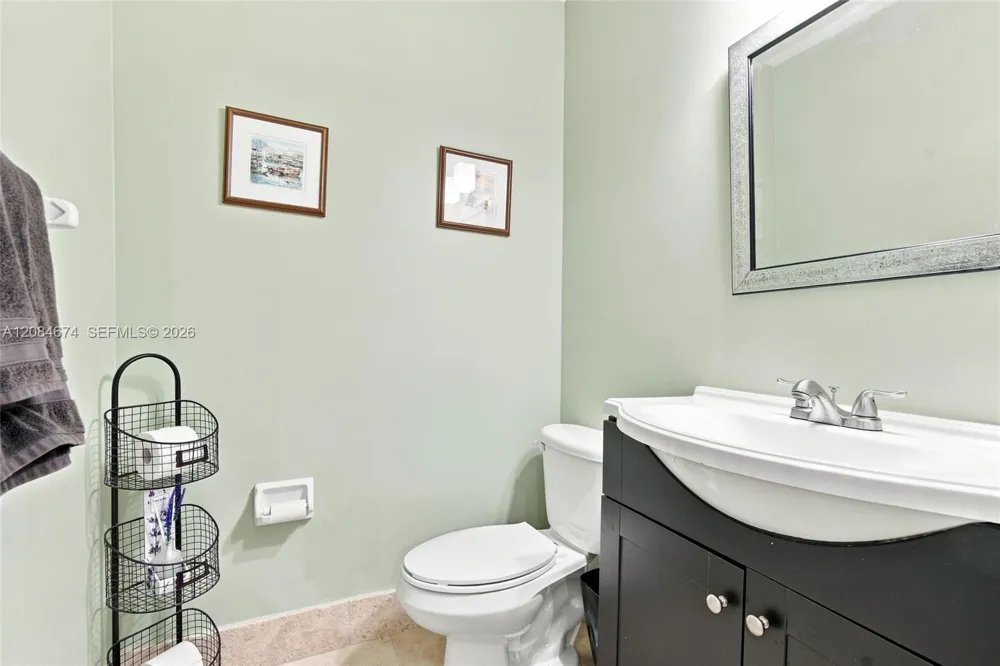 10830 NW 12th Pl Plantation, FL 33322