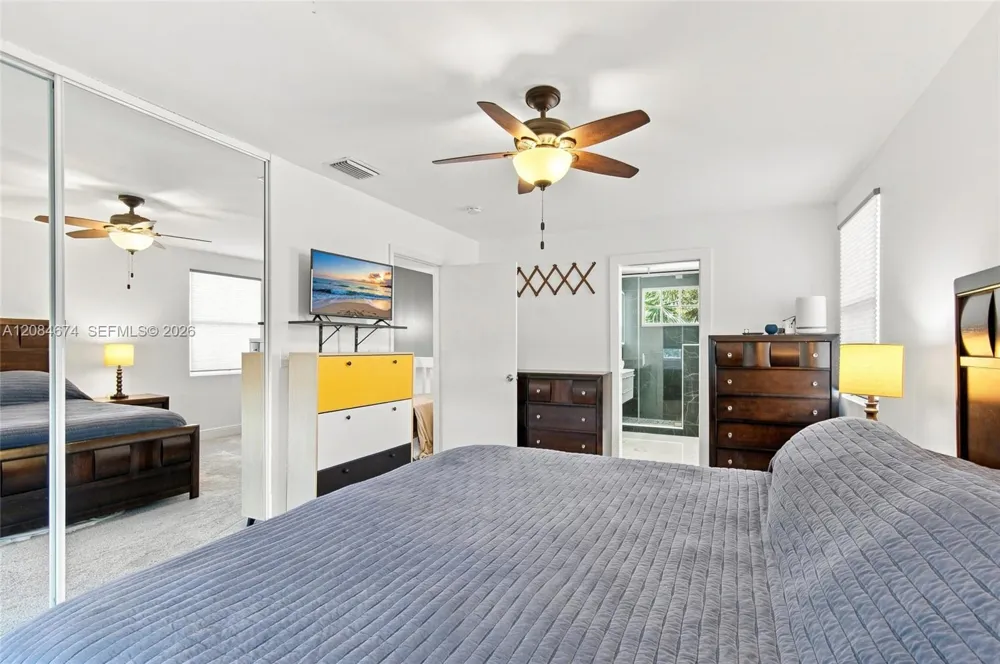 10830 NW 12th Pl Plantation, FL 33322