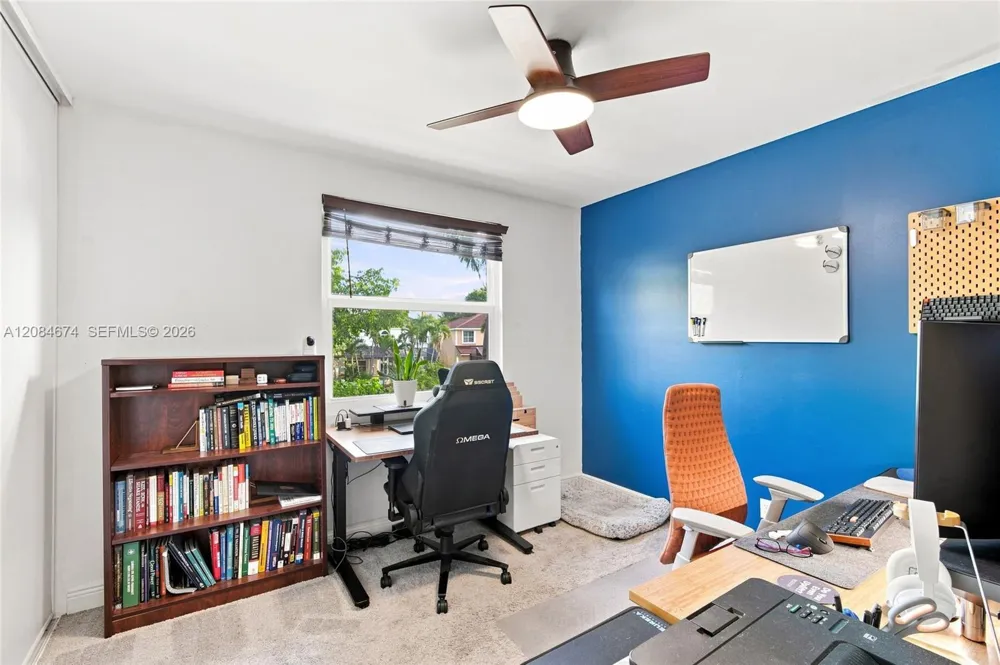 10830 NW 12th Pl Plantation, FL 33322