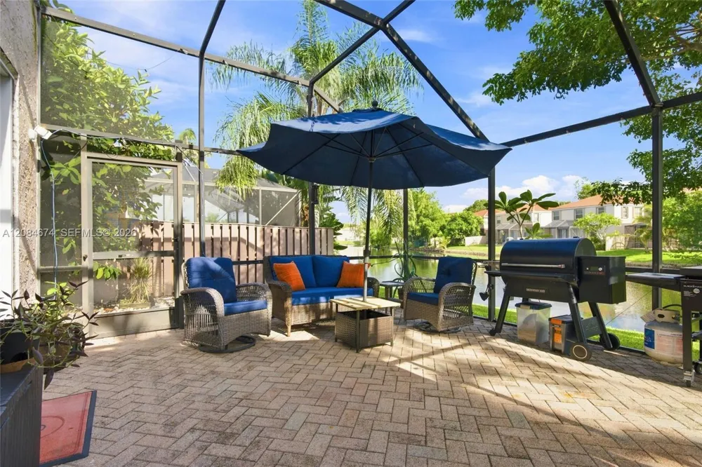 10830 NW 12th Pl Plantation, FL 33322
