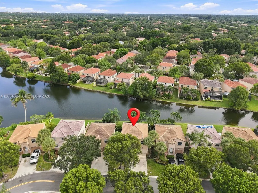 10830 NW 12th Pl Plantation, FL 33322