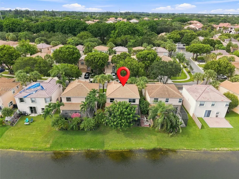 10830 NW 12th Pl Plantation, FL 33322