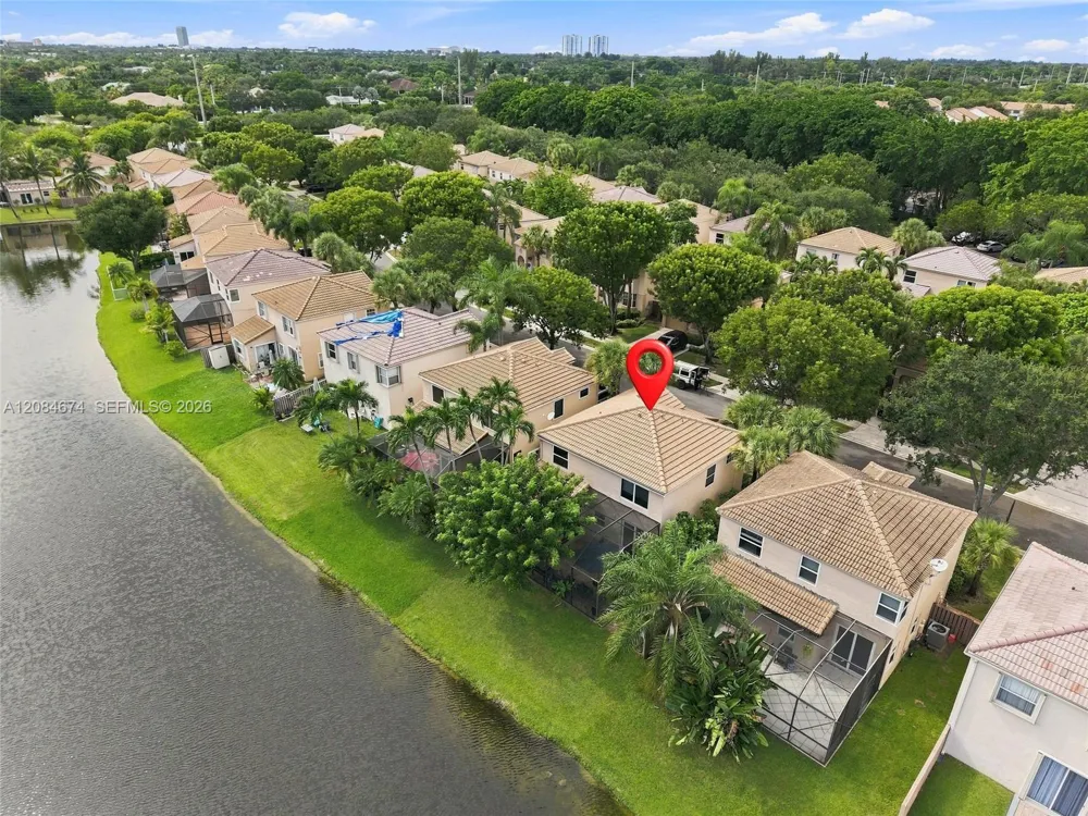 10830 NW 12th Pl Plantation, FL 33322