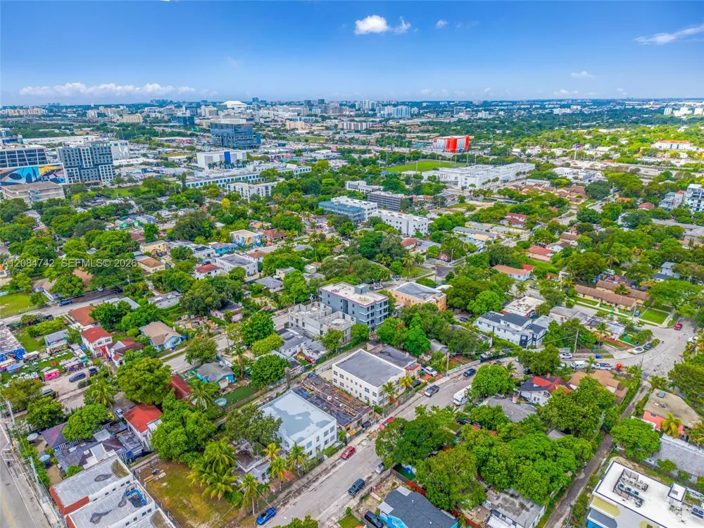 244 NW 34th St Miami, FL 33127