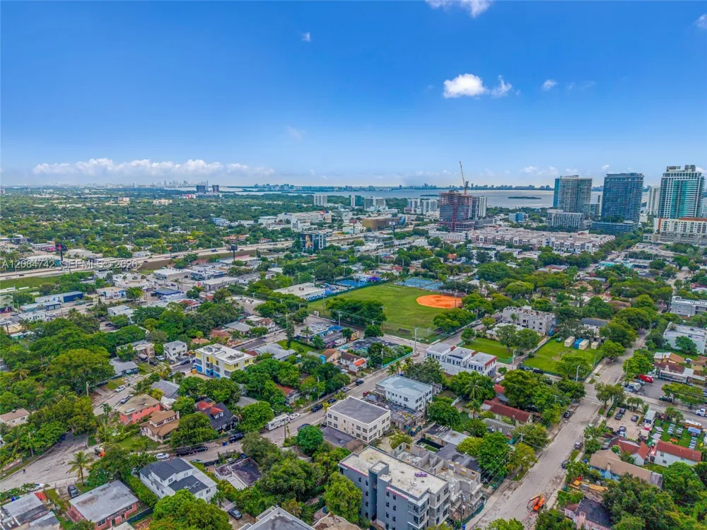 244 NW 34th St Miami, FL 33127