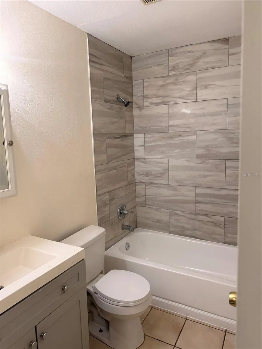 9406 HARTTS DRIVE #A Tampa, FL 33617