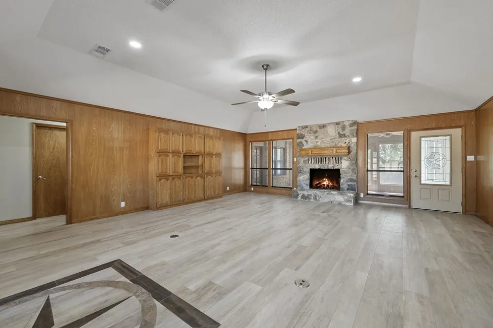 3701 US 290 Dripping Springs, TX 78620