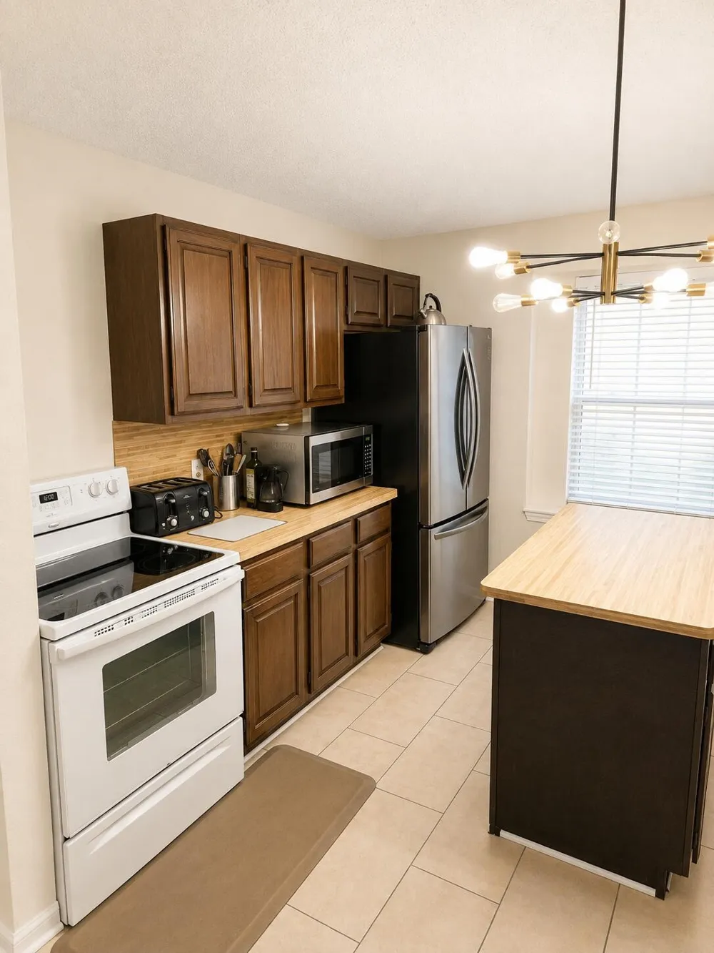 5505 Oak Brook Road Arlington, TX 76016