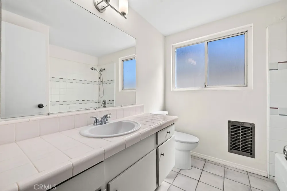 19742 Potomac Lane Huntington Beach, CA 92646