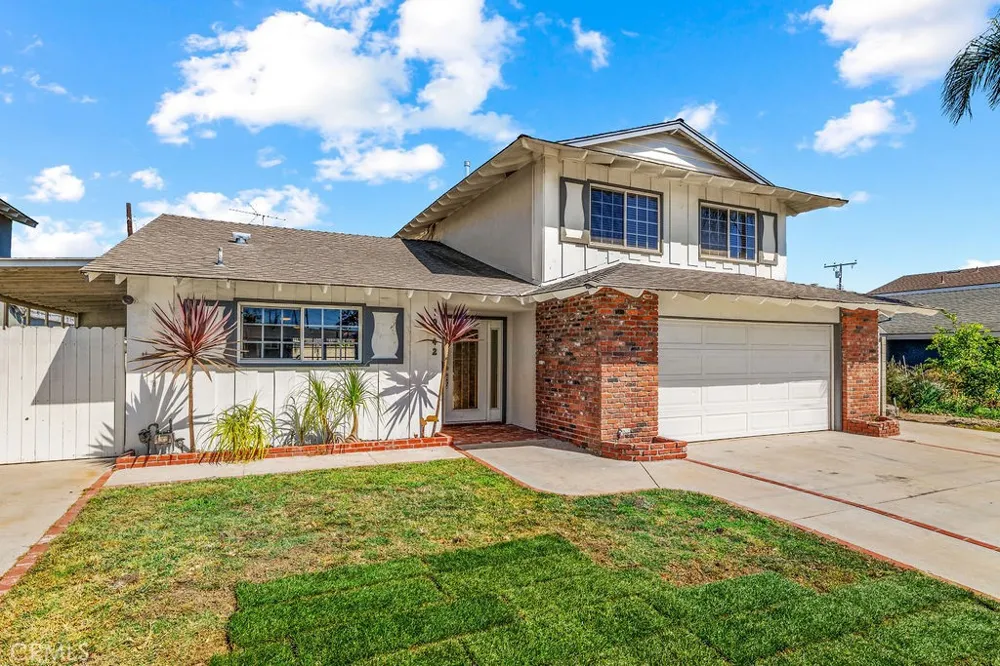 19742 Potomac Lane Huntington Beach, CA 92646