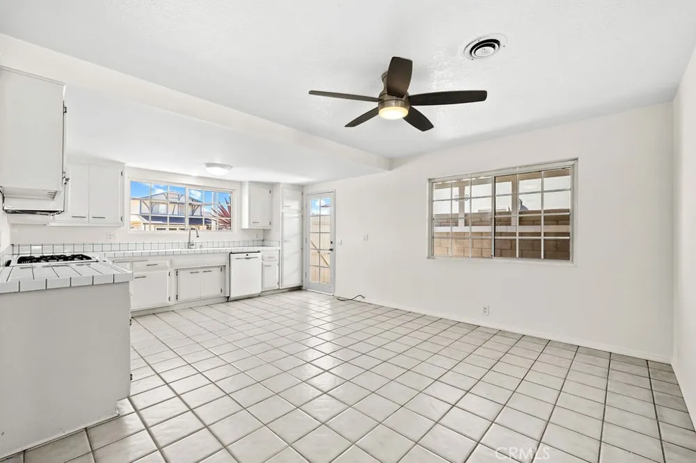 19742 Potomac Lane Huntington Beach, CA 92646
