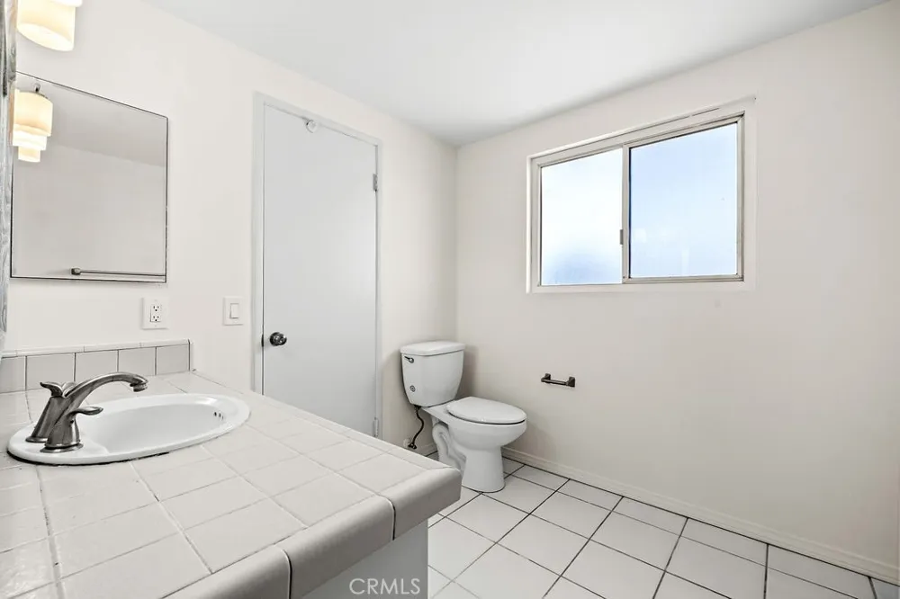 19742 Potomac Lane Huntington Beach, CA 92646