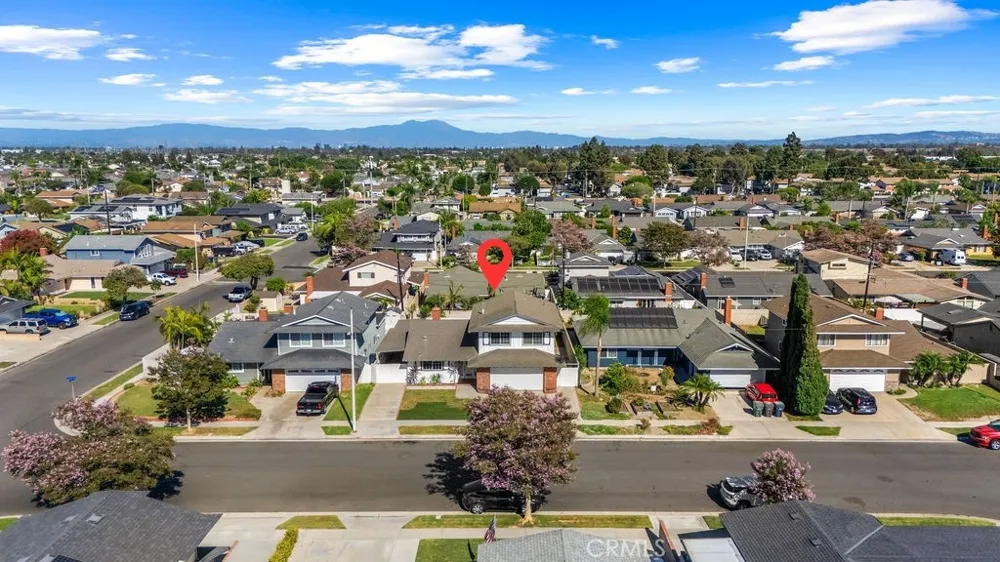 19742 Potomac Lane Huntington Beach, CA 92646