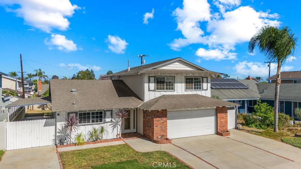 19742 Potomac Lane Huntington Beach, CA 92646