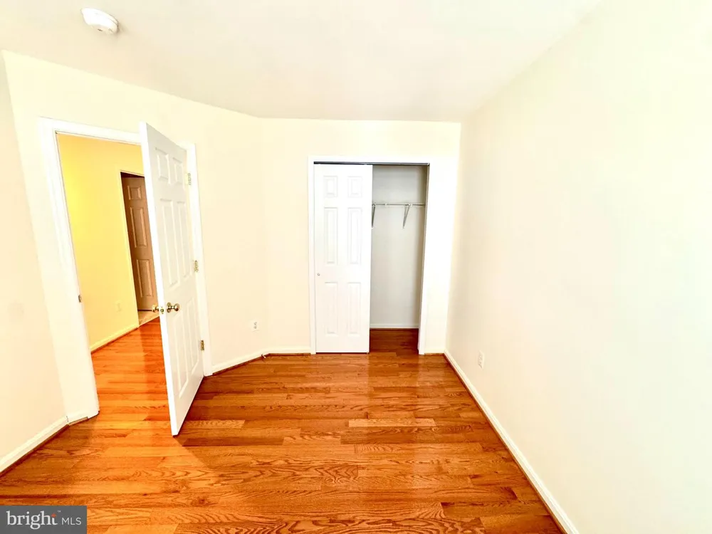 3381 BEECHCLIFF DRIVE Alexandria, VA 22306