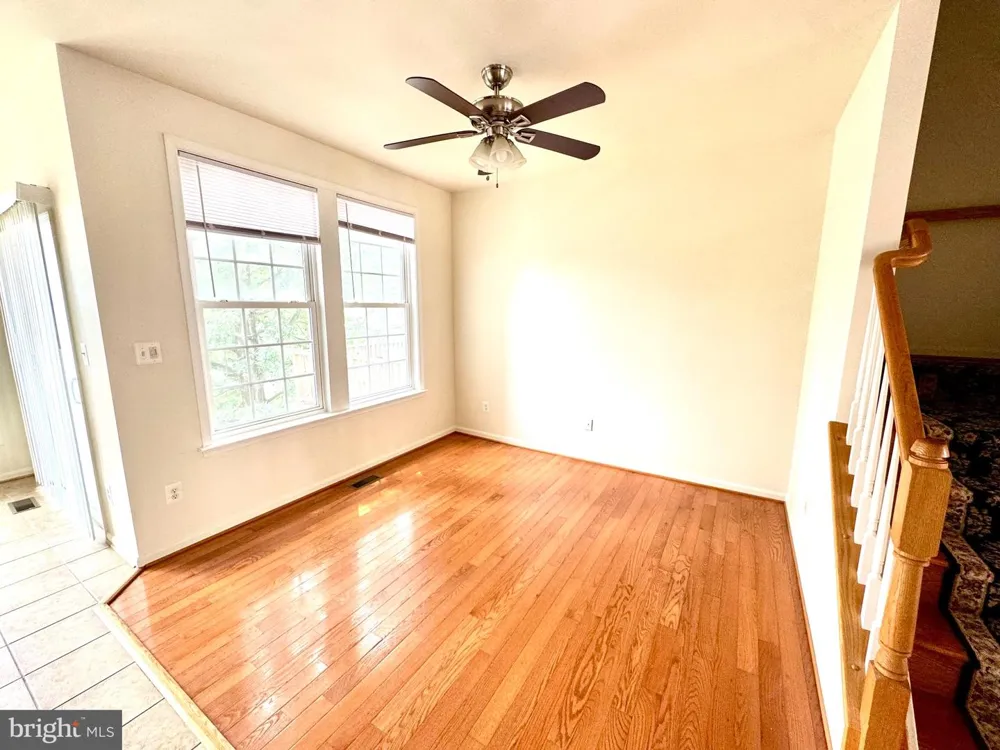 3381 BEECHCLIFF DRIVE Alexandria, VA 22306