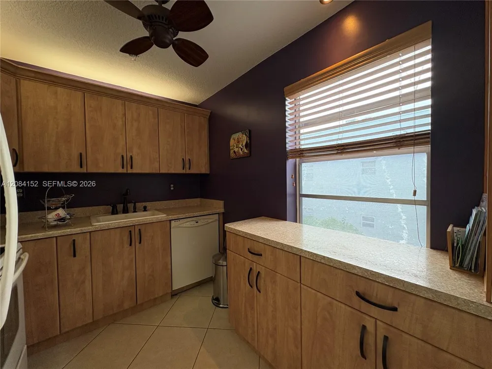 368 Burgundy H #368 Delray Beach, FL 33484