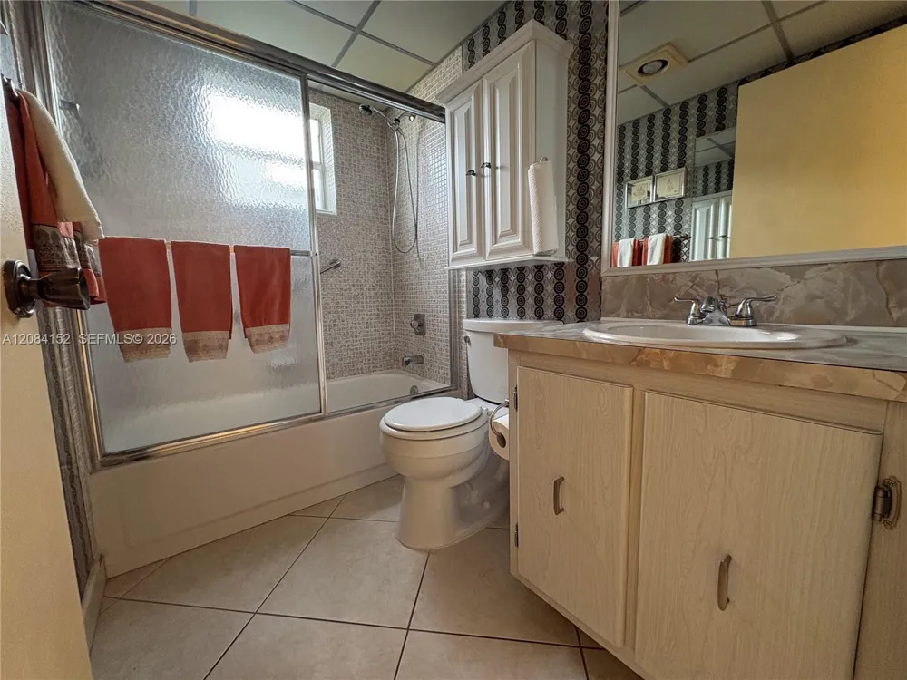 368 Burgundy H #368 Delray Beach, FL 33484