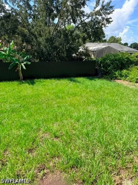 Long Distance Lane Lehigh Acres, FL 33974