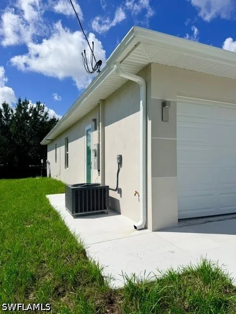 Long Distance Lane Lehigh Acres, FL 33974