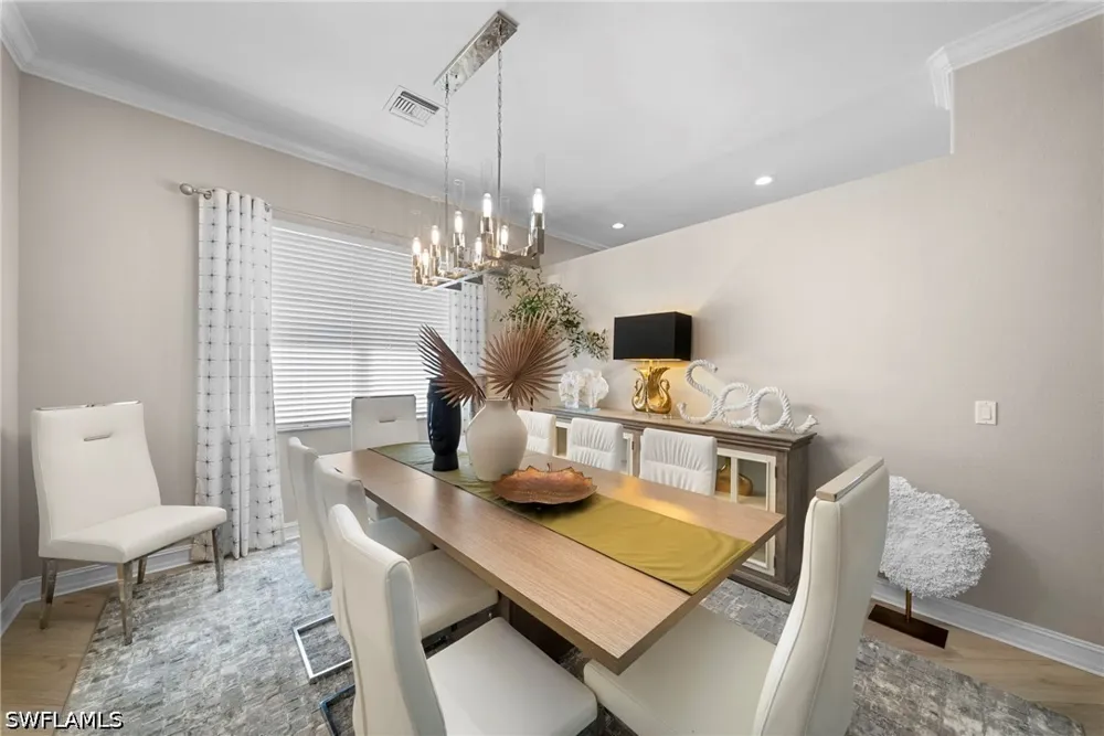 Manchester Drive Naples, FL 34114