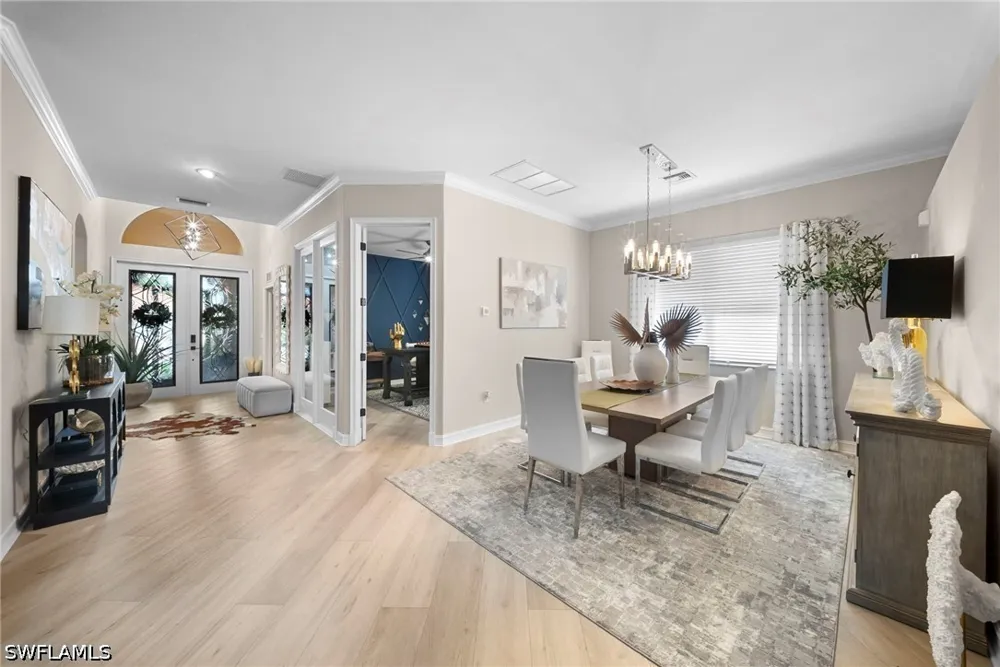 Manchester Drive Naples, FL 34114