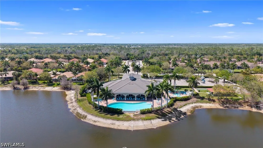 Manchester Drive Naples, FL 34114