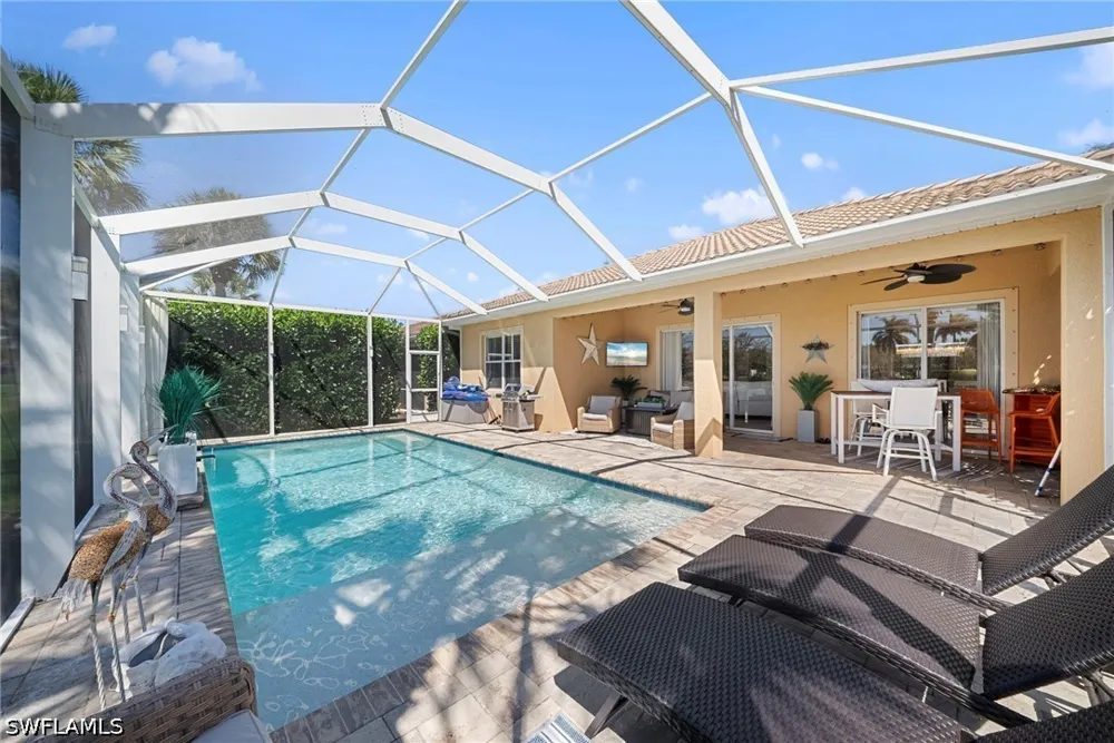Manchester Drive Naples, FL 34114