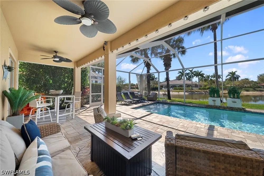Manchester Drive Naples, FL 34114