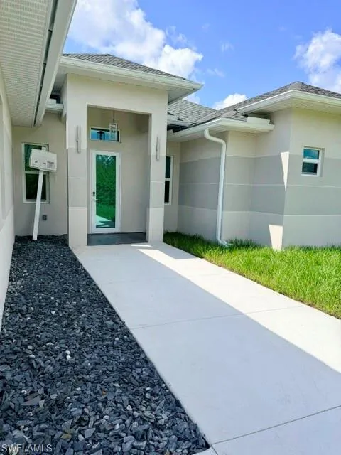 744 Long Distance Lane Lehigh Acres, FL 33974