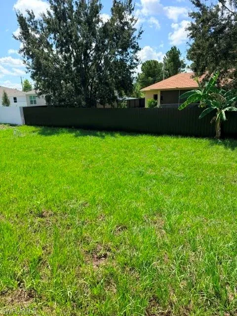 744 Long Distance Lane Lehigh Acres, FL 33974