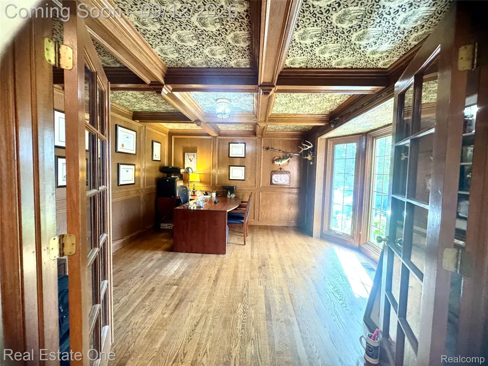 1982 Heritage Hill Court Rochester Hills City, MI 48306