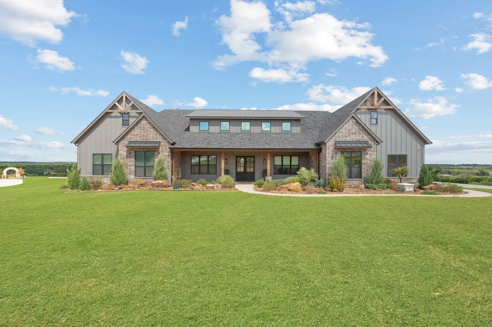 210 Wren View Weatherford, TX 76087