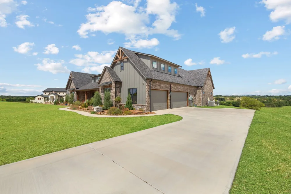 210 Wren View Weatherford, TX 76087