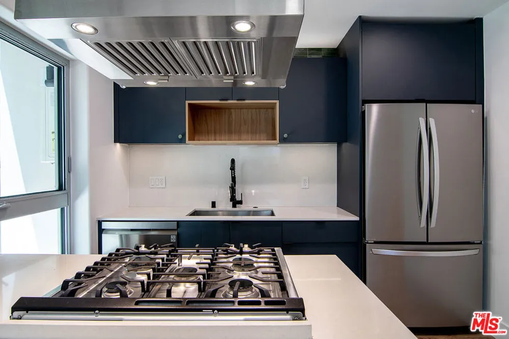 1236 Fairfax Avenue #4 West Hollywood, CA 90046