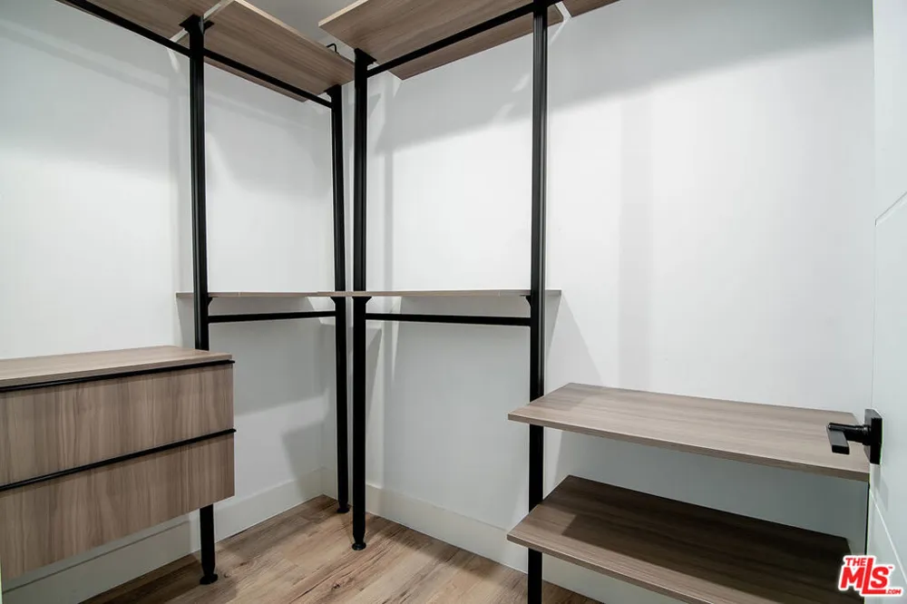 1236 Fairfax Avenue #4 West Hollywood, CA 90046