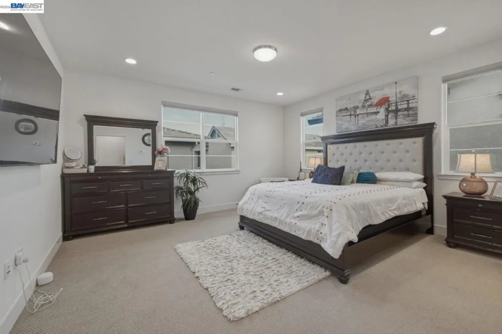1658 S Gobind Blvd Mountain House, CA 95391
