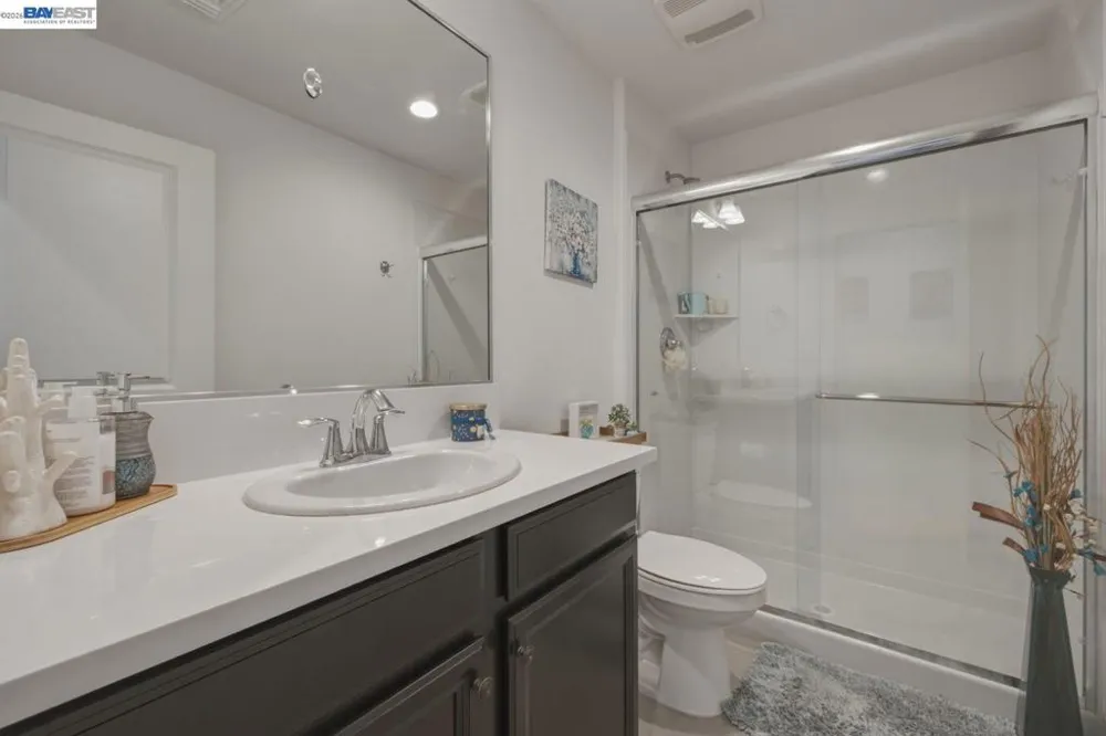 1658 S Gobind Blvd Mountain House, CA 95391
