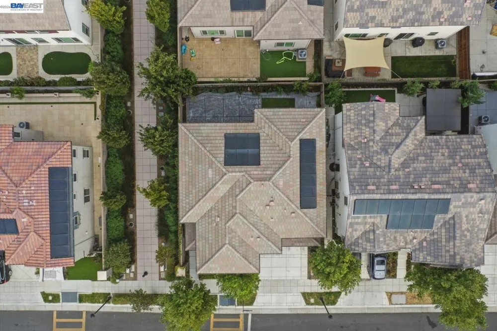 1658 S Gobind Blvd Mountain House, CA 95391