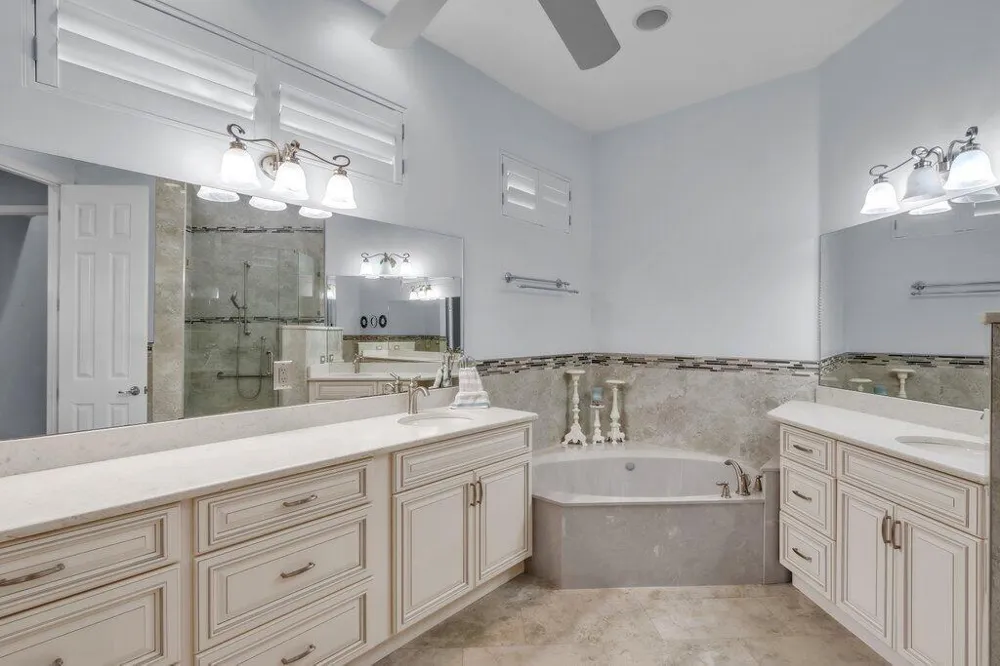 688 SW Lake Charles Circle Port St. Lucie, FL 34986