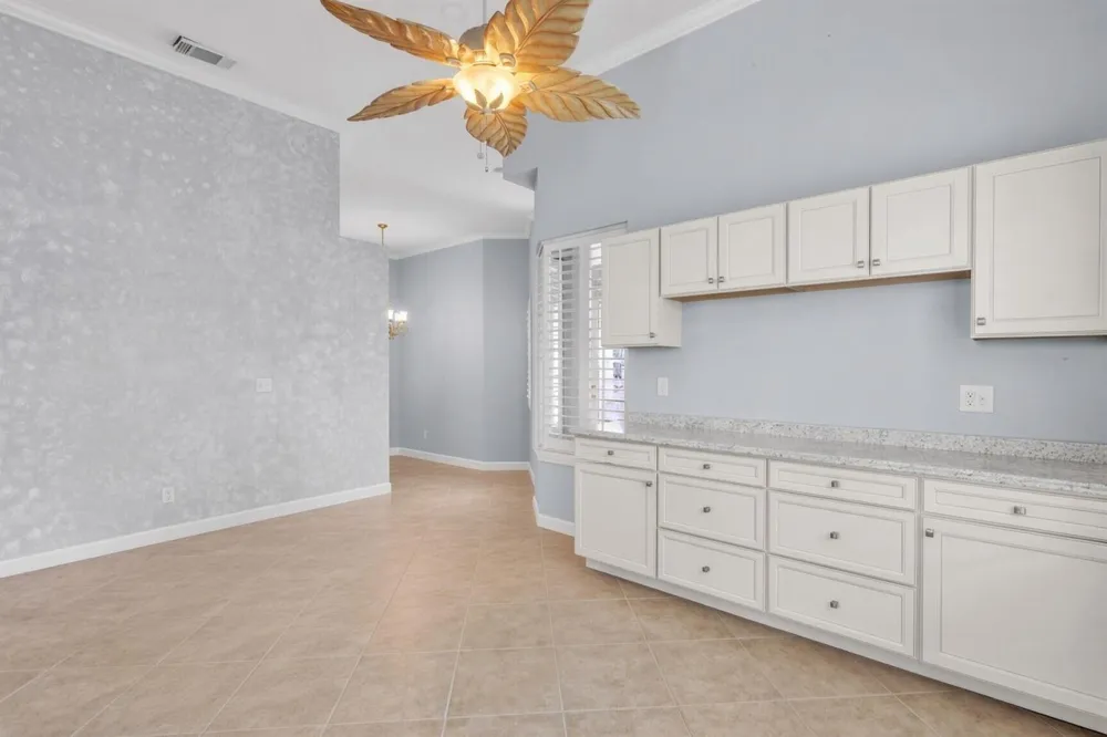 688 SW Lake Charles Circle Port St. Lucie, FL 34986