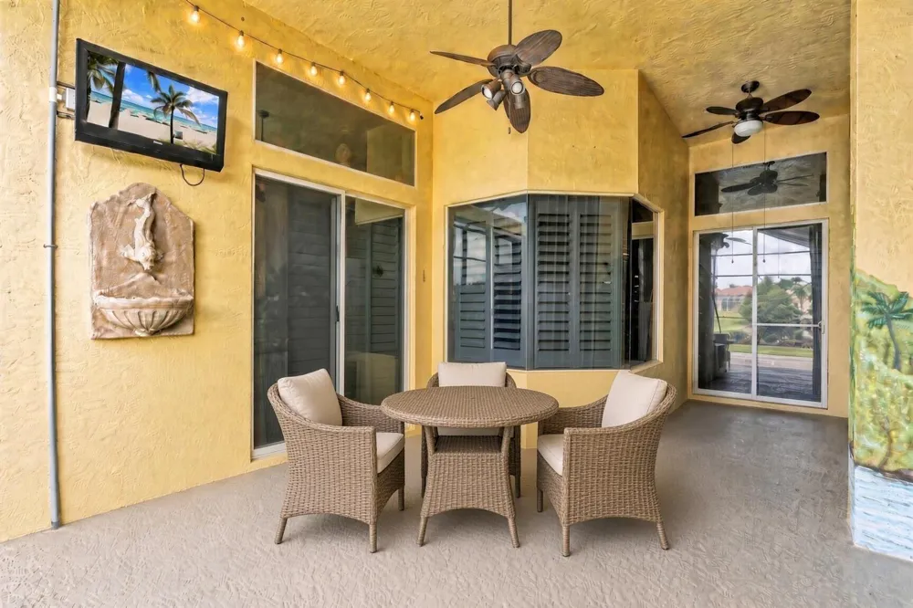 688 SW Lake Charles Circle Port St. Lucie, FL 34986