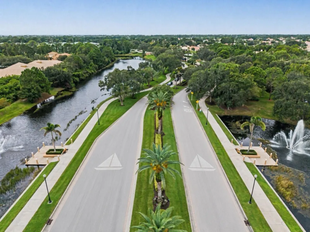 688 SW Lake Charles Circle Port St. Lucie, FL 34986