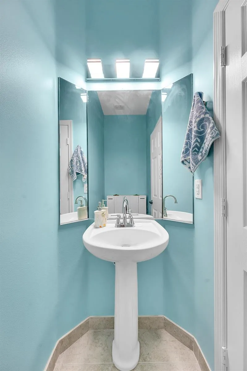 505 MARINER BAY BOULEVARD Fort Pierce, FL 34949