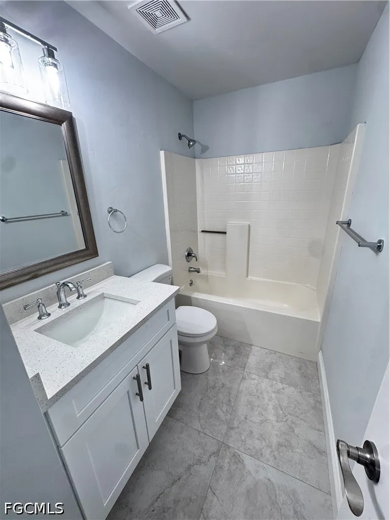 NE 6th Place Cape Coral, FL 33909