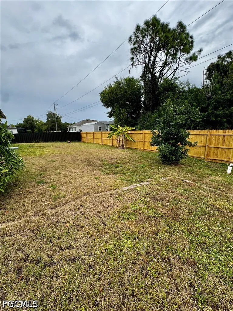 NE 6th Place Cape Coral, FL 33909