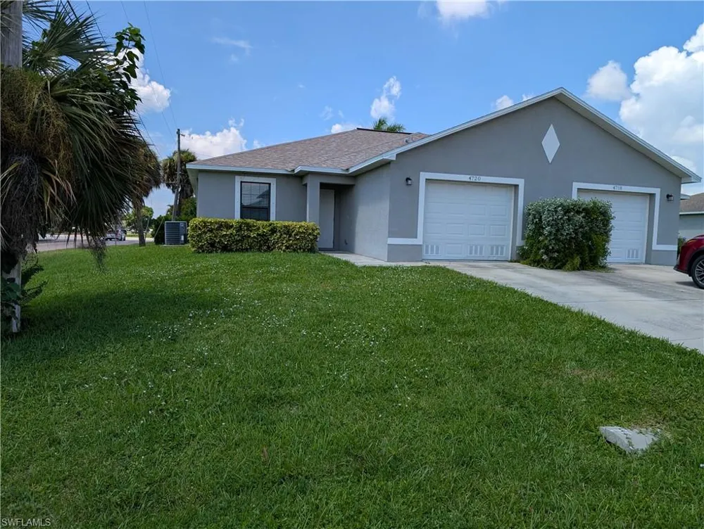 4720 SE 4th Place Cape Coral, FL 33904