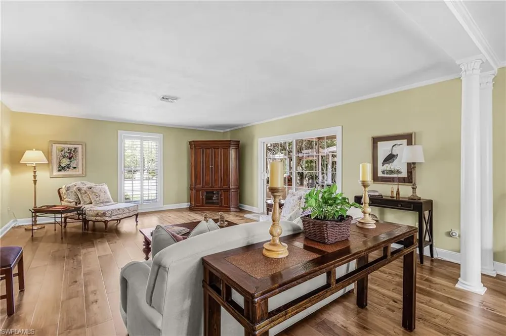 1207 Canterbury Drive Fort Myers, FL 33901
