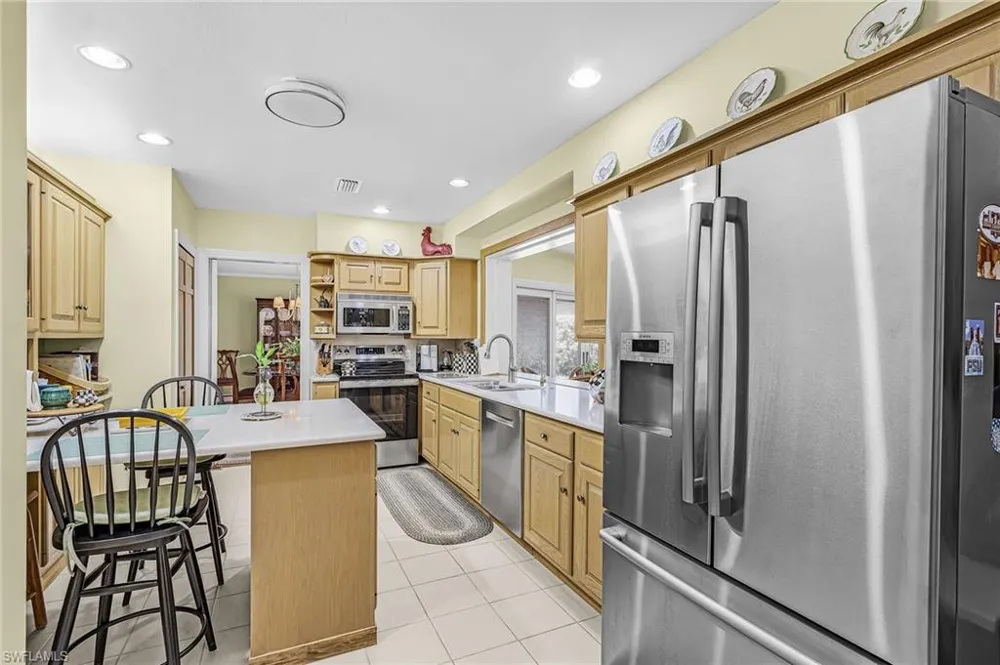 1207 Canterbury Drive Fort Myers, FL 33901