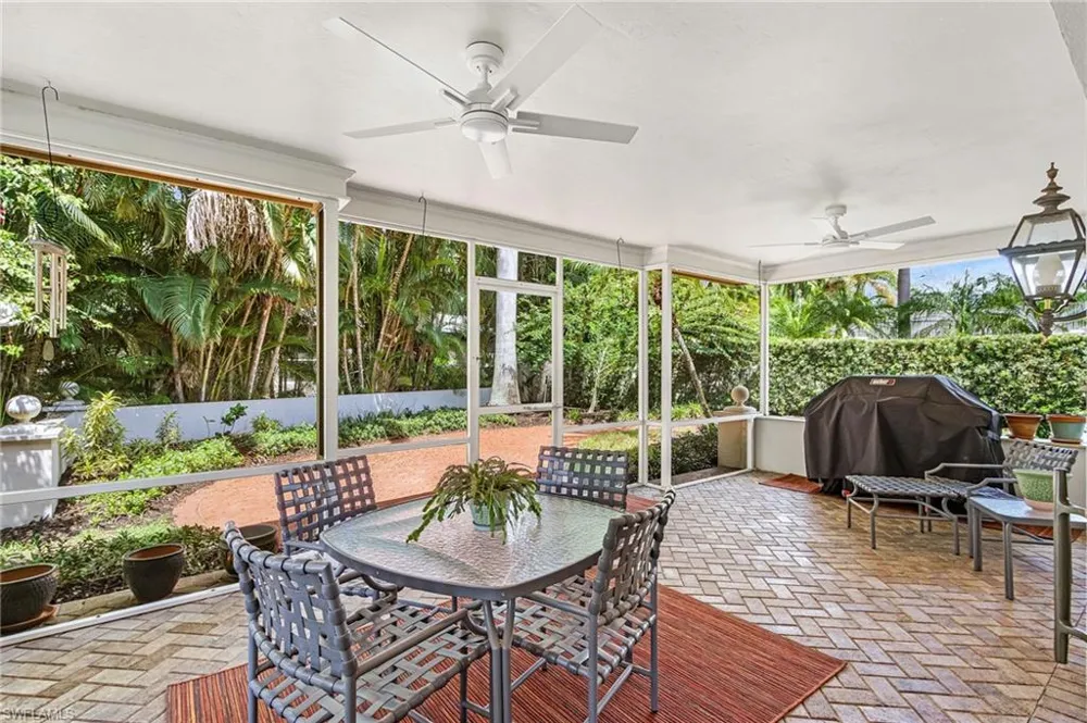 1207 Canterbury Drive Fort Myers, FL 33901